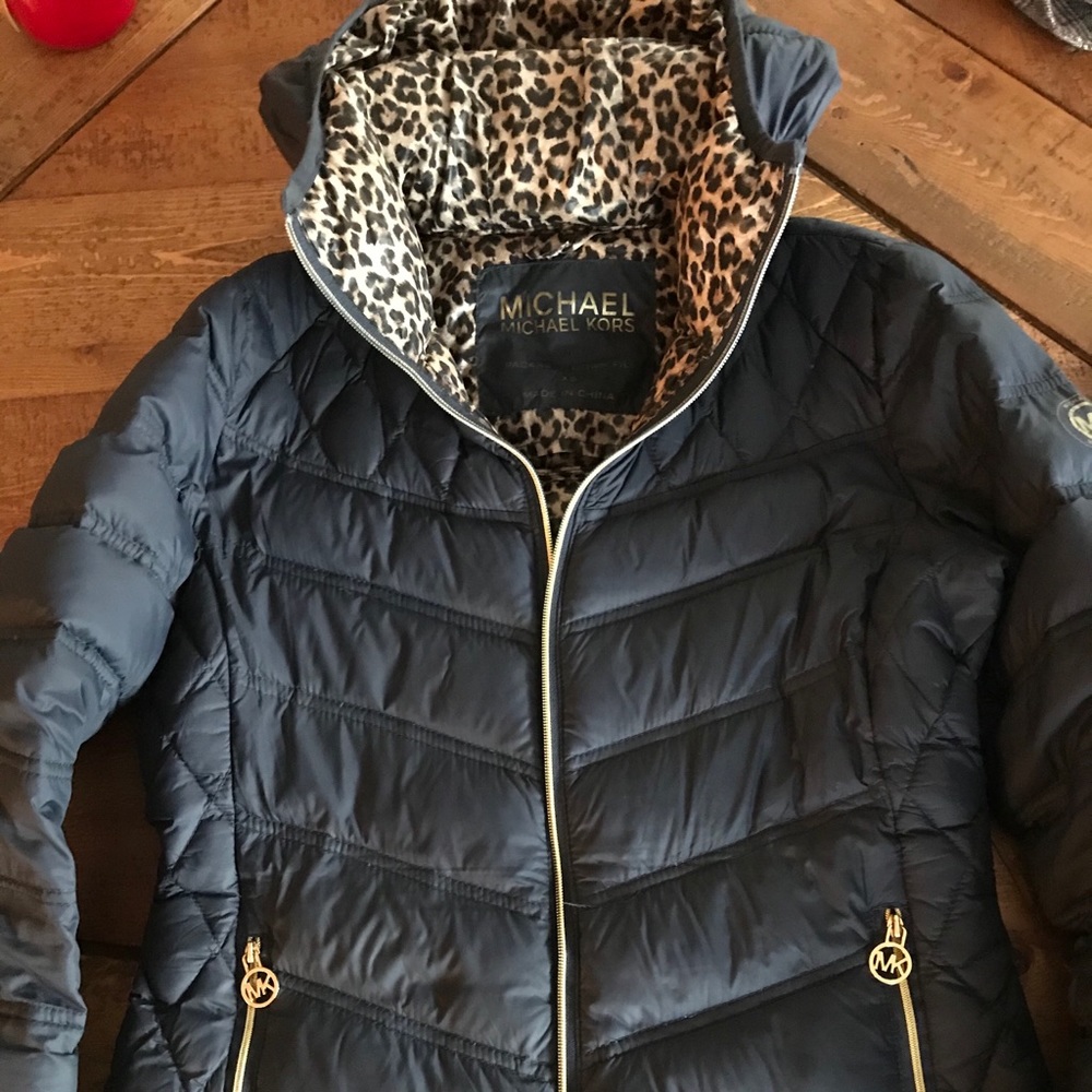 Packable puffer coat Michael Kors in navy blue